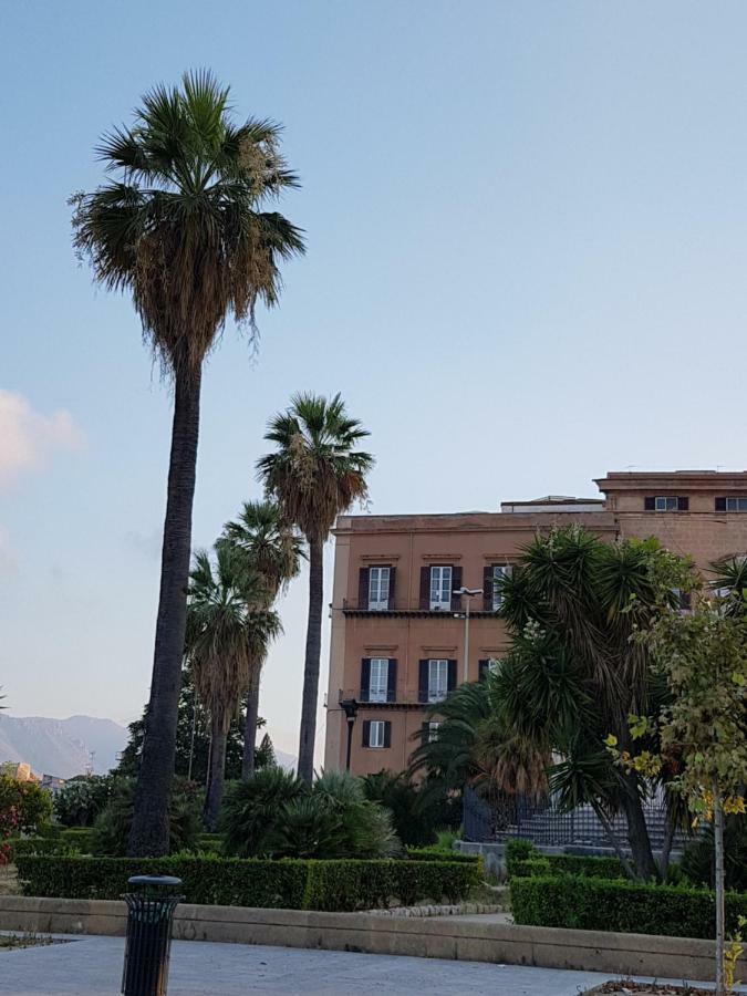 Casa Vacanze Villa D'Orleans Palermo Exteriér fotografie