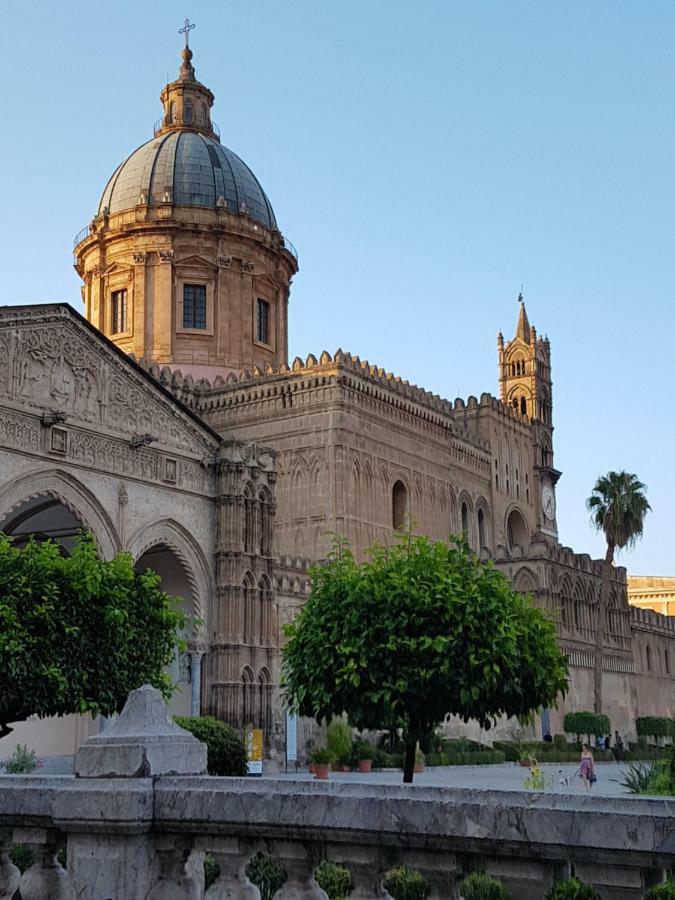Casa Vacanze Villa D'Orleans Palermo Exteriér fotografie