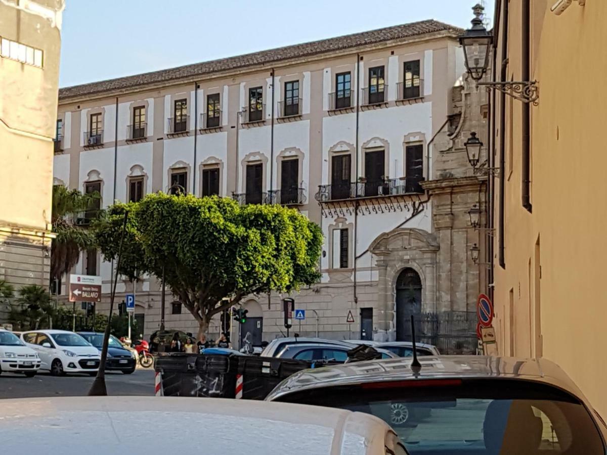 Casa Vacanze Villa D'Orleans Palermo Exteriér fotografie