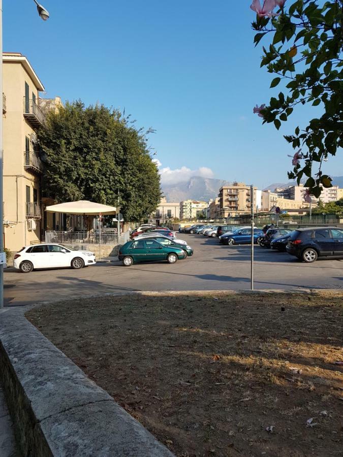 Casa Vacanze Villa D'Orleans Palermo Exteriér fotografie